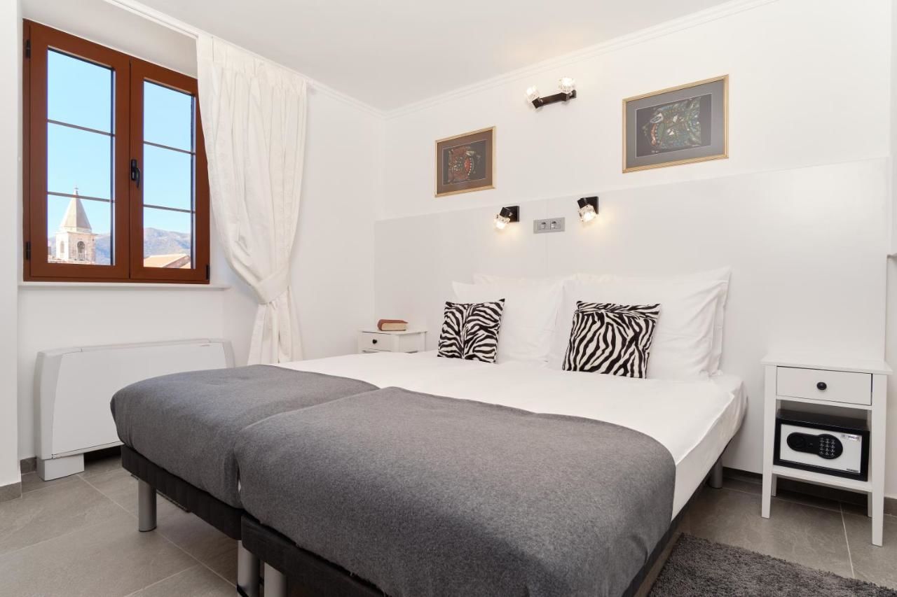 Отели типа «постель и завтрак» Apart Hotel Zebra Тиват-14