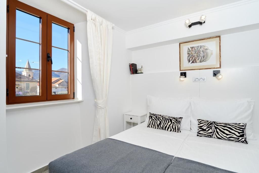 Отели типа «постель и завтрак» Apart Hotel Zebra Тиват
