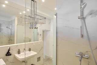 Отели типа «постель и завтрак» Apart Hotel Zebra Тиват Люкс с 1 спальней-3