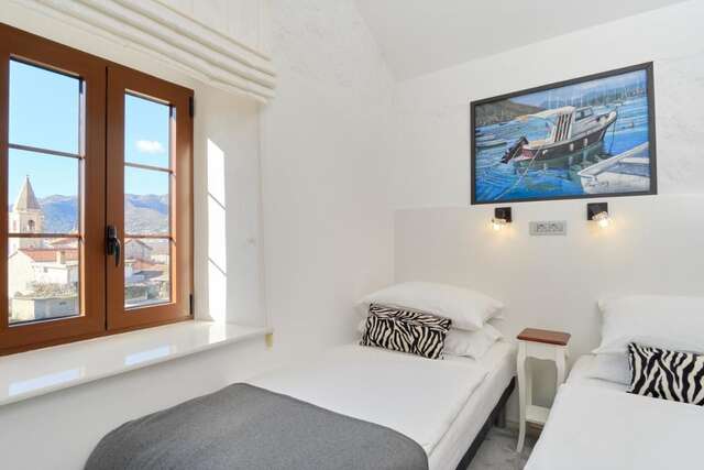 Отели типа «постель и завтрак» Apart Hotel Zebra Тиват-12