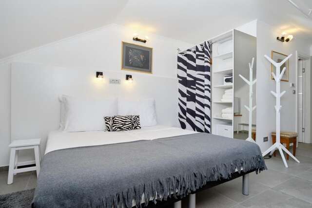 Отели типа «постель и завтрак» Apart Hotel Zebra Тиват-18