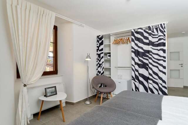 Отели типа «постель и завтрак» Apart Hotel Zebra Тиват-41